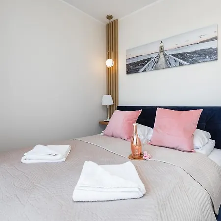 Cosy Baltic Marina Fitness & Sauna By Renters Apartment